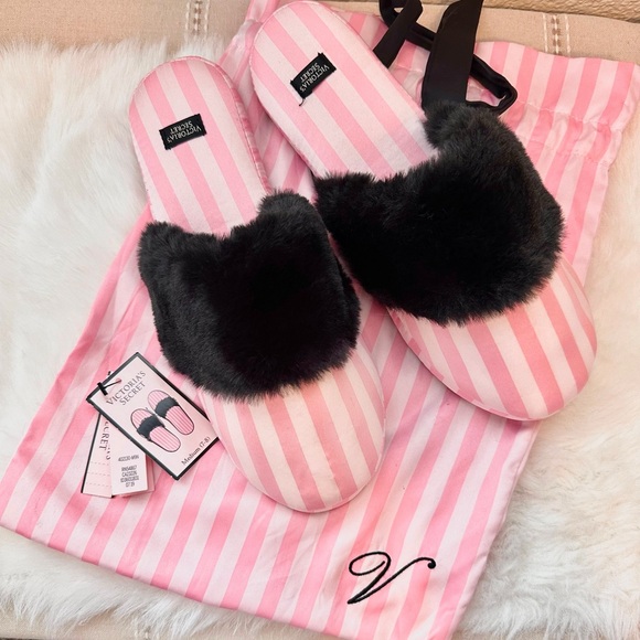 Victoria's Secret Shoes - VICTORIA's SECRET Slippers (NWT)